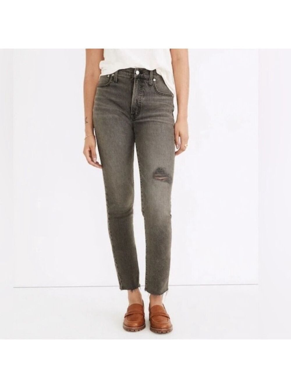 Madewell High Rise Black Distressed Straight Leg Jeans The Perfect Vintage Jean - Picture 2 of 13